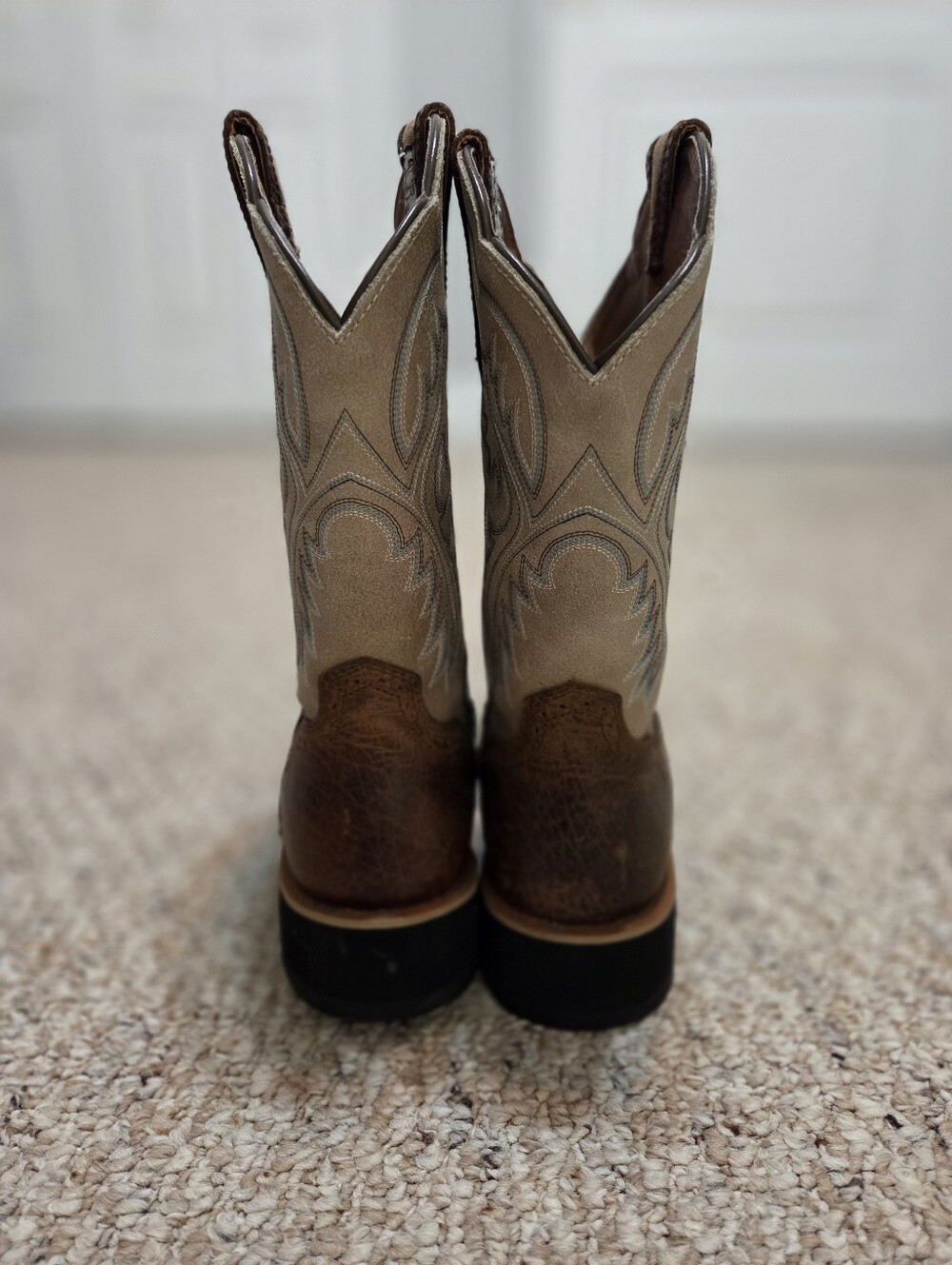 Women's Ariat Fatbaby Boots Size 9B - Picture 9 of 16